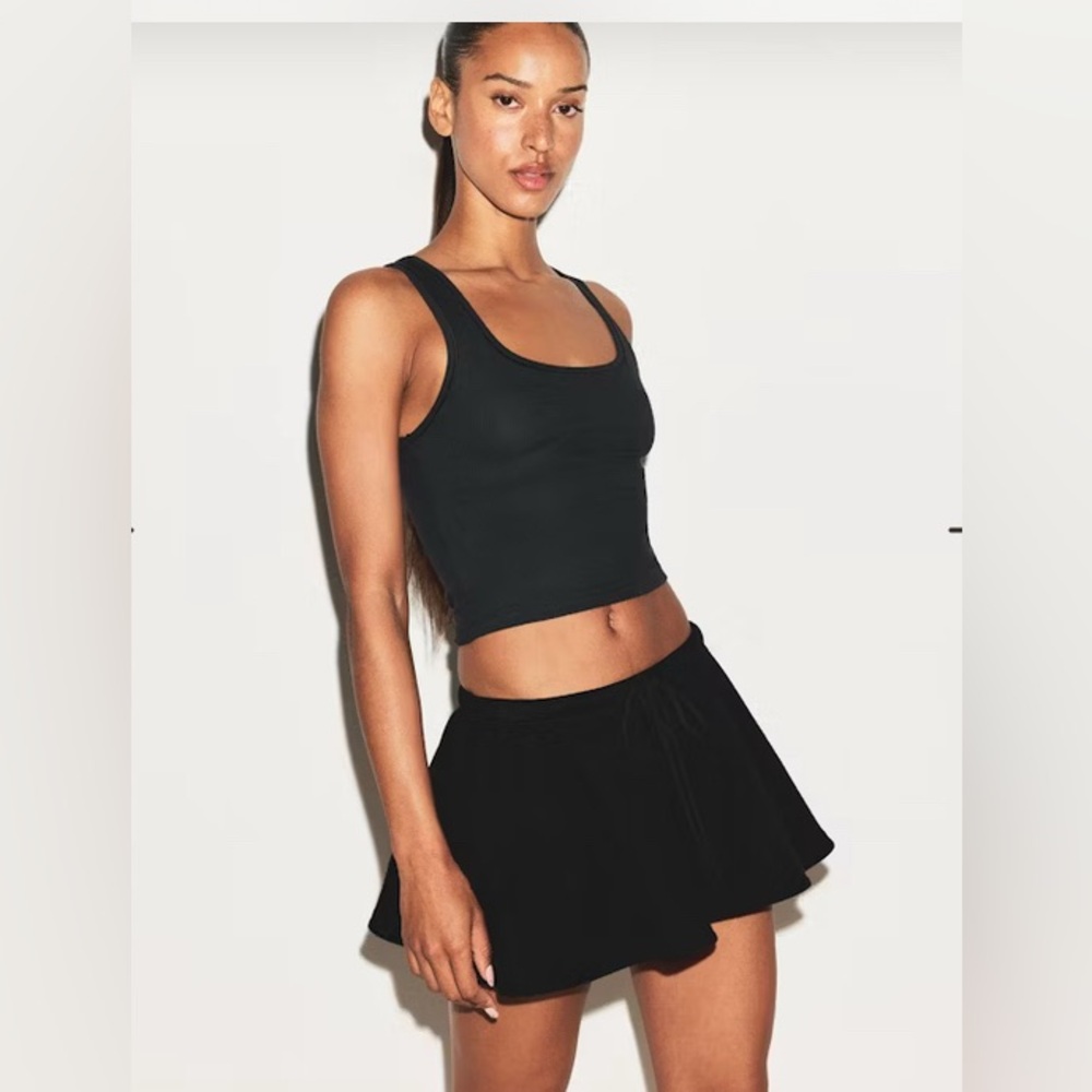 SKIMS Black Cotton Fleece Mini Skirt Onyx Small BNWT - Picture 3 of 11